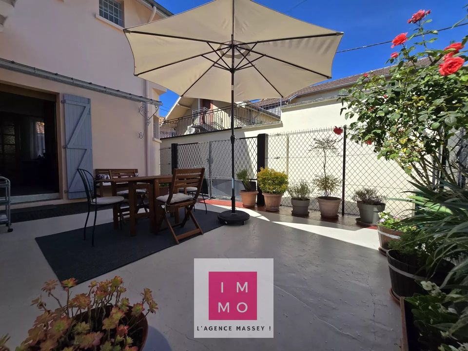 Villa i Tarbes, Hautes-Pyrenees - foto 4