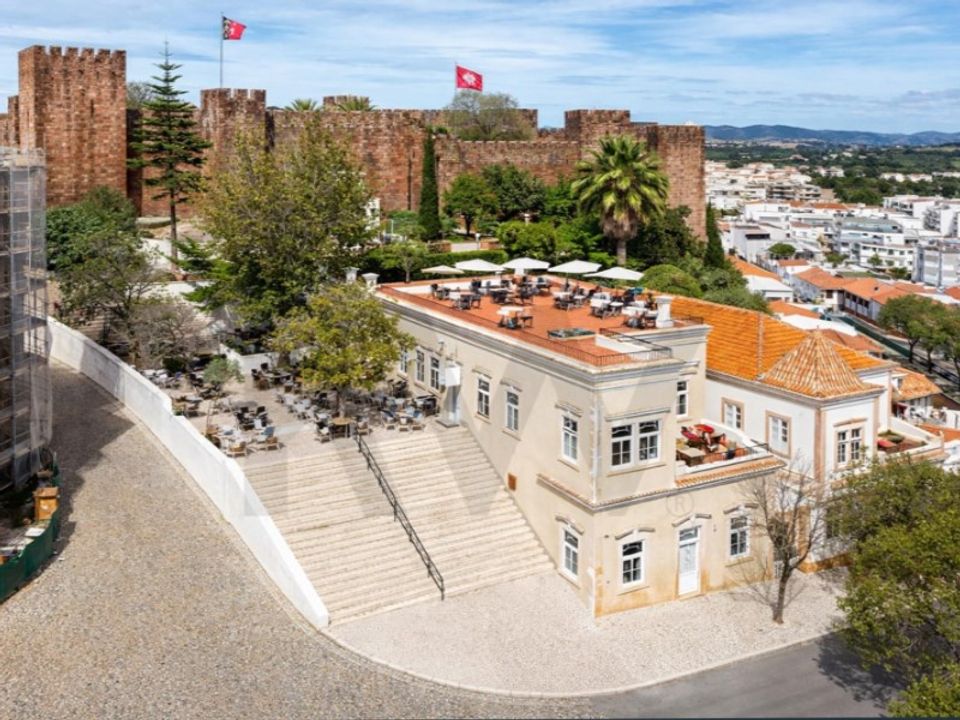 Erhvervsejendom i Silves, Faro - foto 1