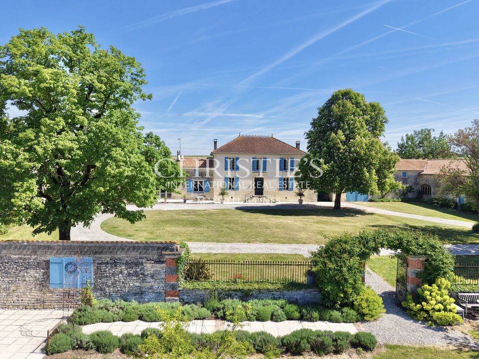 Villa a Bresdon, Charente-Maritime - foto 1