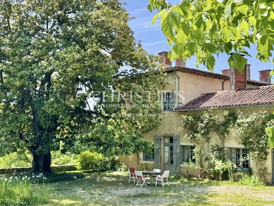 Landejendom i Angouleme, Charente - foto 2