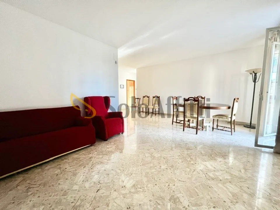 Lejlighed i Bari, Bari - foto 3