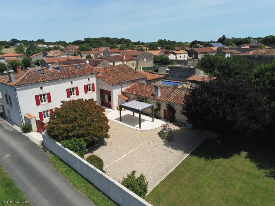 Villa i Aigre, Charente - foto 1