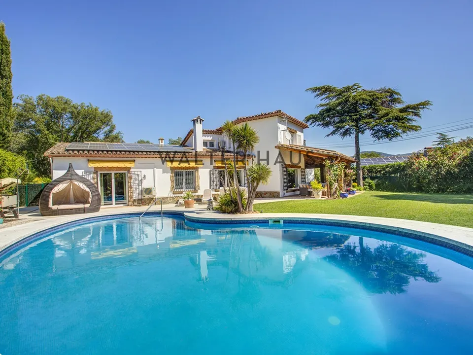 Villa i Santa Cristina D'aro, Gerona - foto 1