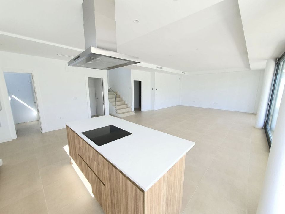 Villa i La Duquesa, Malaga - foto 3