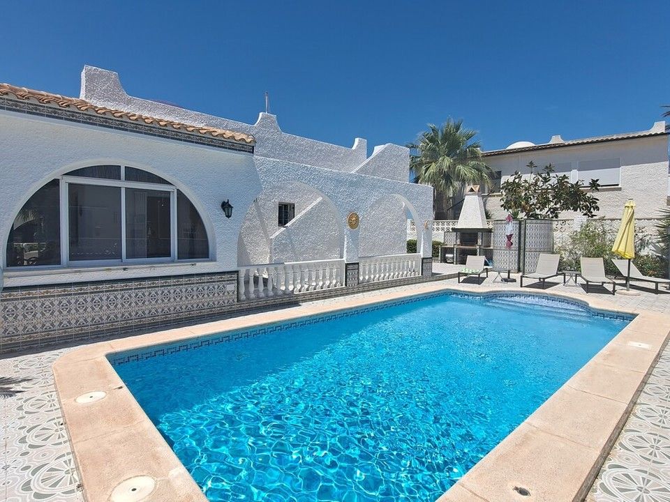 Villa i Orihuela Costa, Alicante - foto 1