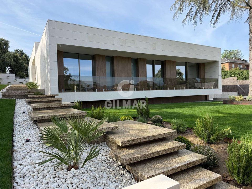 Villa i Ciudad Santo Domingo, Madrid - foto 1
