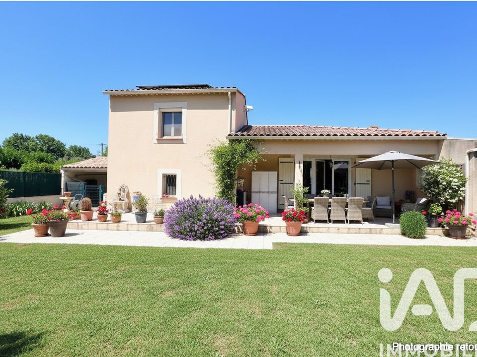 Villa i Sainte-Cécile-les-Vignes, Vaucluse - bilde 1