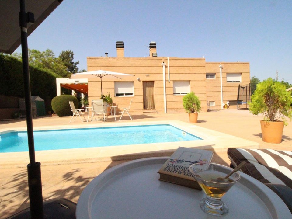 Villa i Petrer, Alicante - foto 2