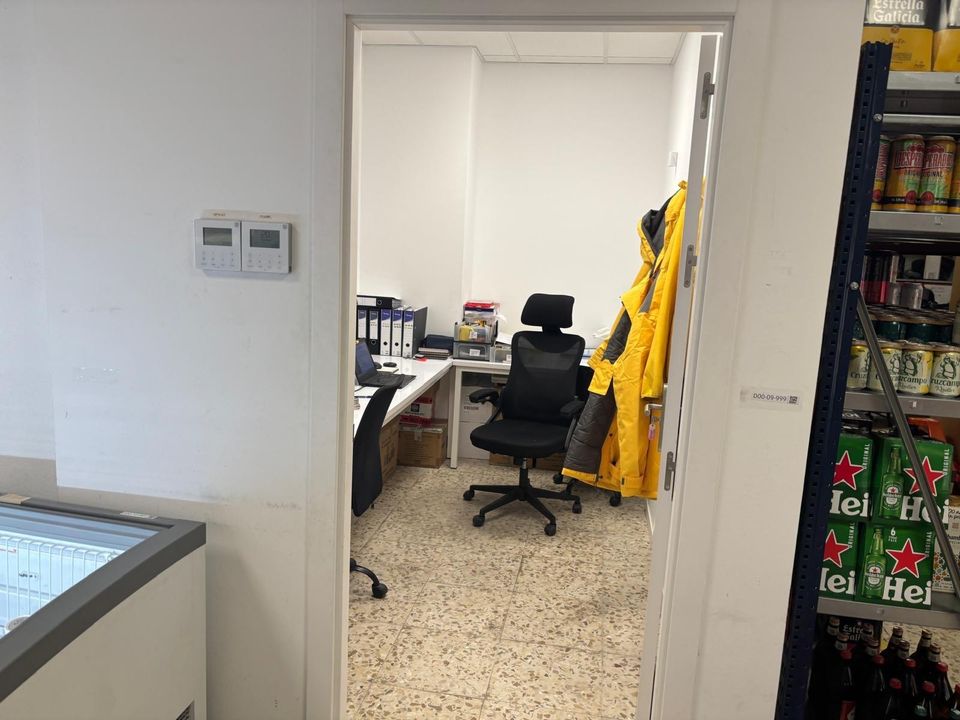 Erhvervsejendom i Sevilla, Sevilla - foto 4