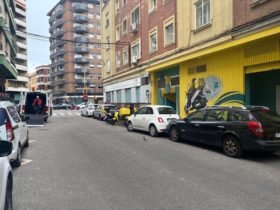 Erhvervsejendom i Zaragoza, Zaragoza - foto 4