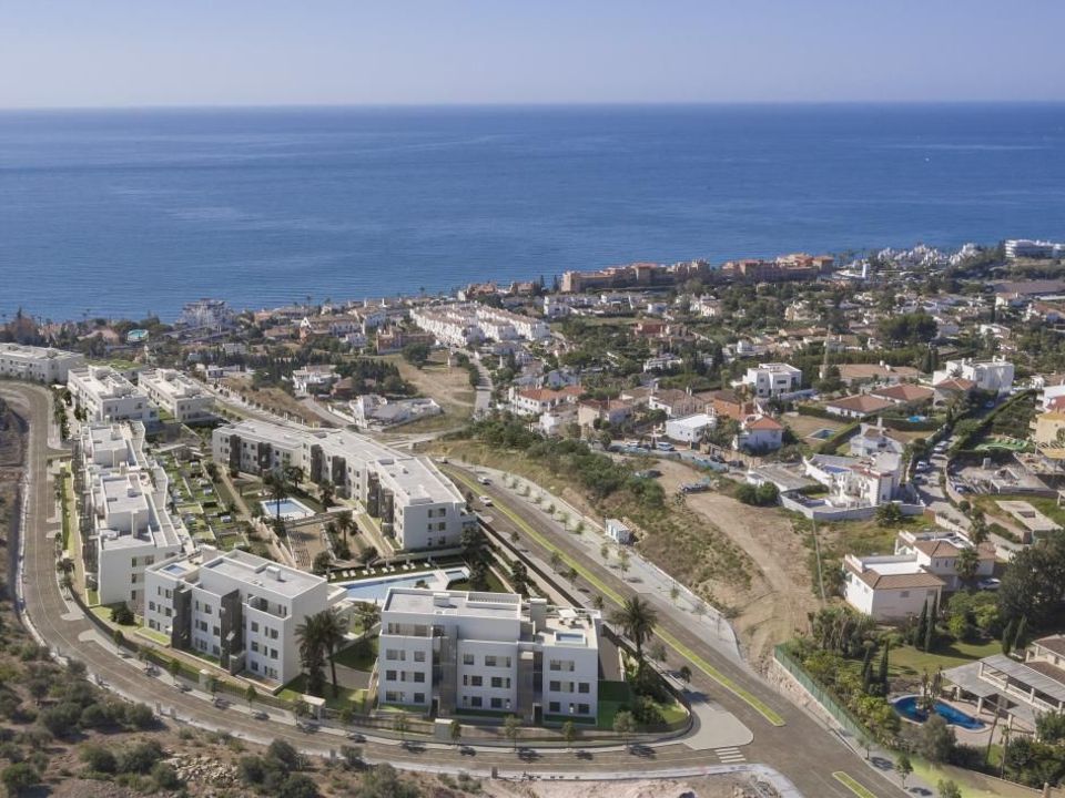 Lejlighed i Estepona, Malaga - foto 2