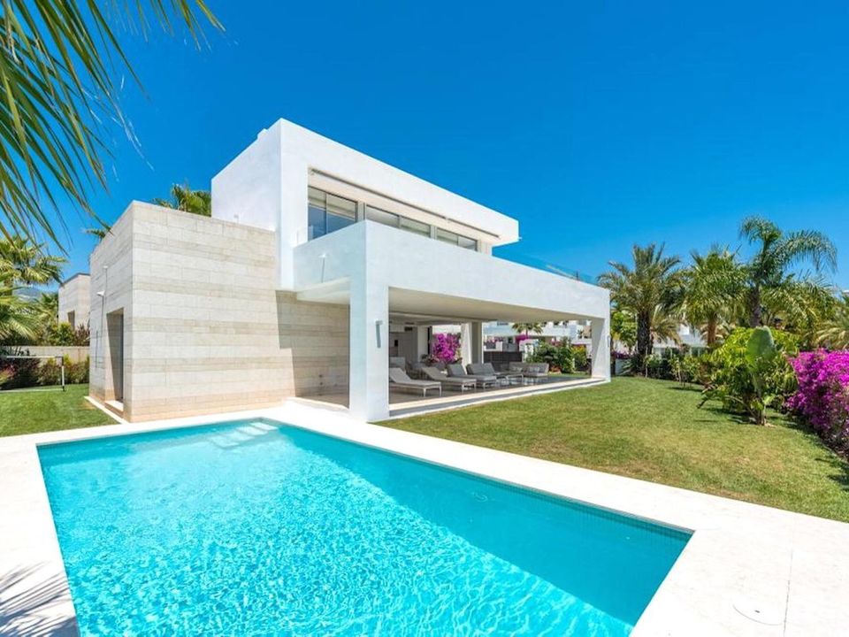 Villa i Rio Real, Malaga - foto 1