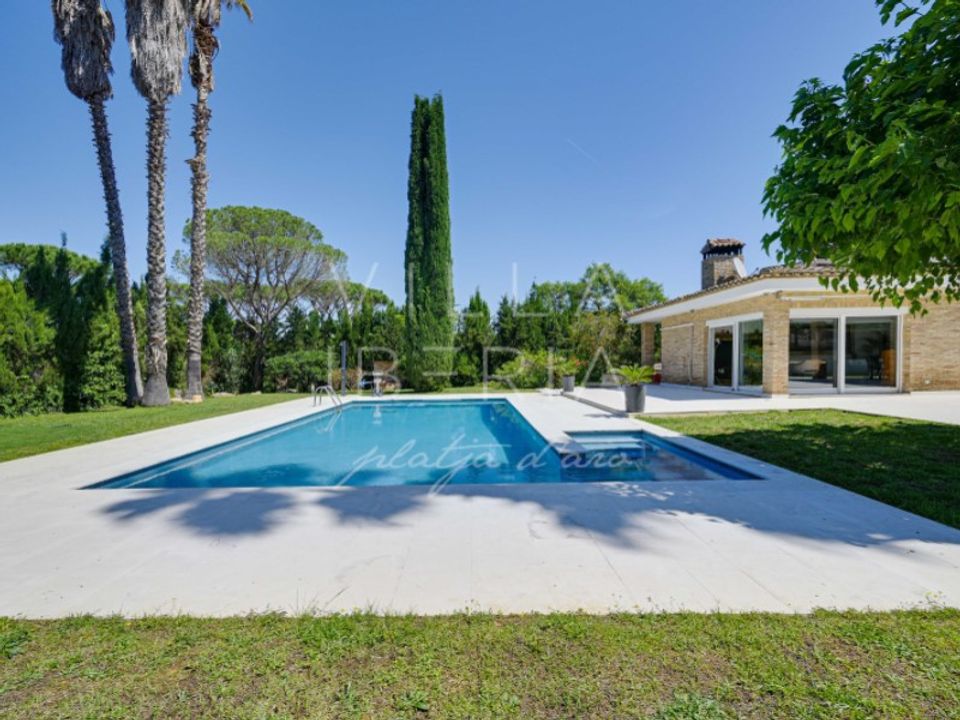 Villa i Bufaganyes, Gerona - foto 1