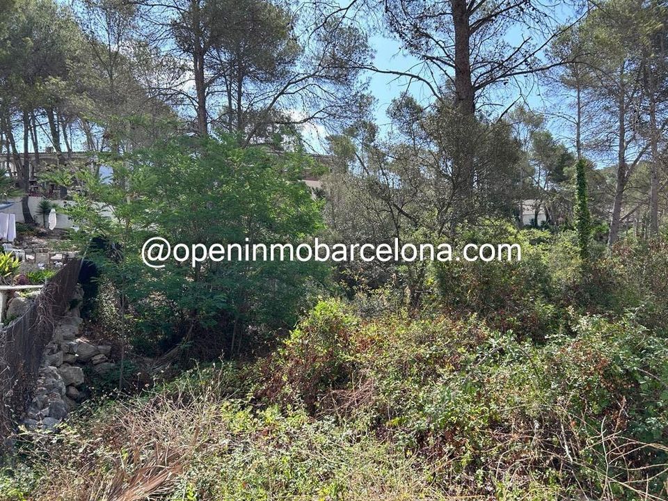 Helårsgrund i Olivella, Barcelona - foto 1