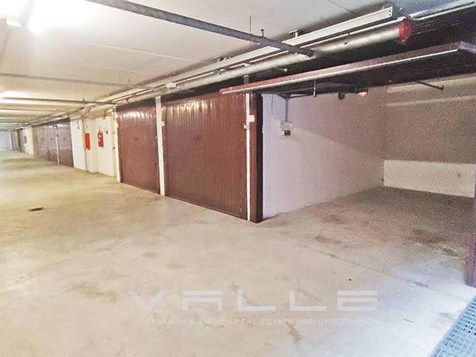 Parkeringsplads i Bergamo, Bergamo - foto 1