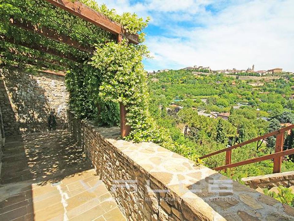 Lejlighed i Bergamo, Bergamo - foto 4