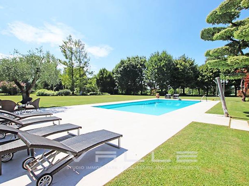 Villa i Dalmine, Bergamo - foto 5