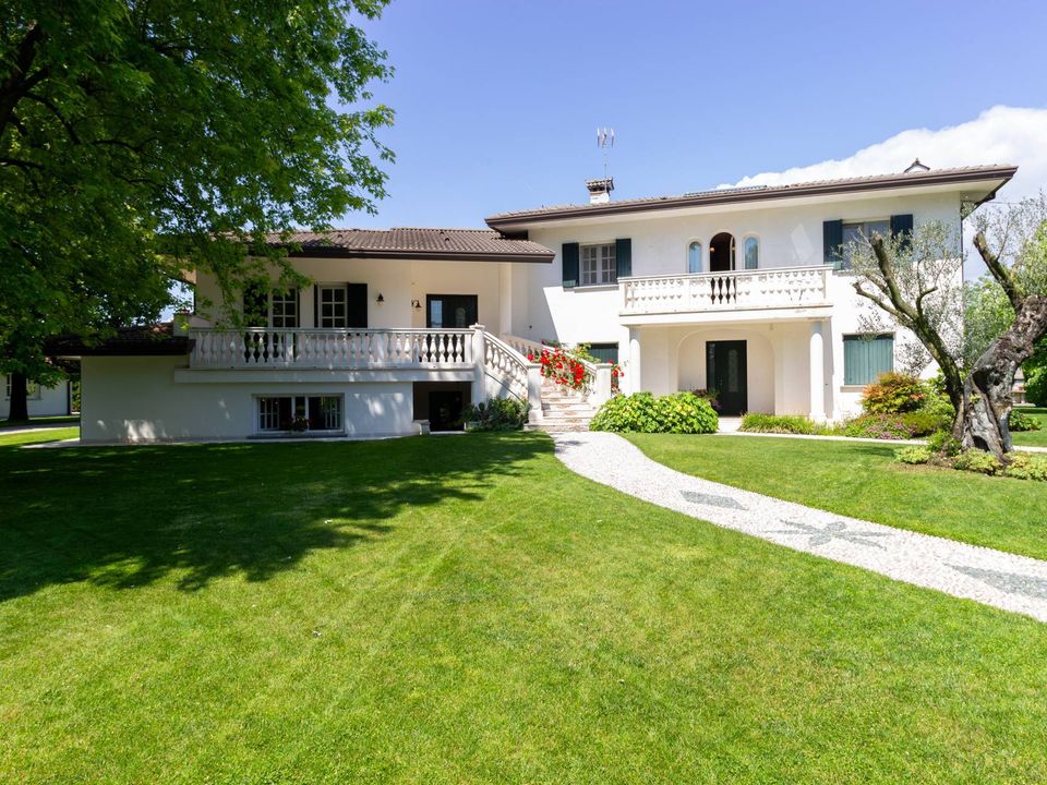 Villa i Pordenone, Pordenone - foto 1