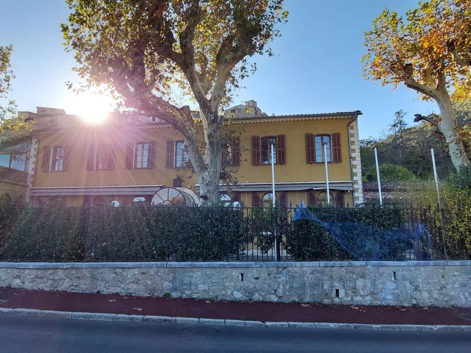 Lejlighed i Le Bar-sur-Loup, Alpes-Maritimes - foto 1
