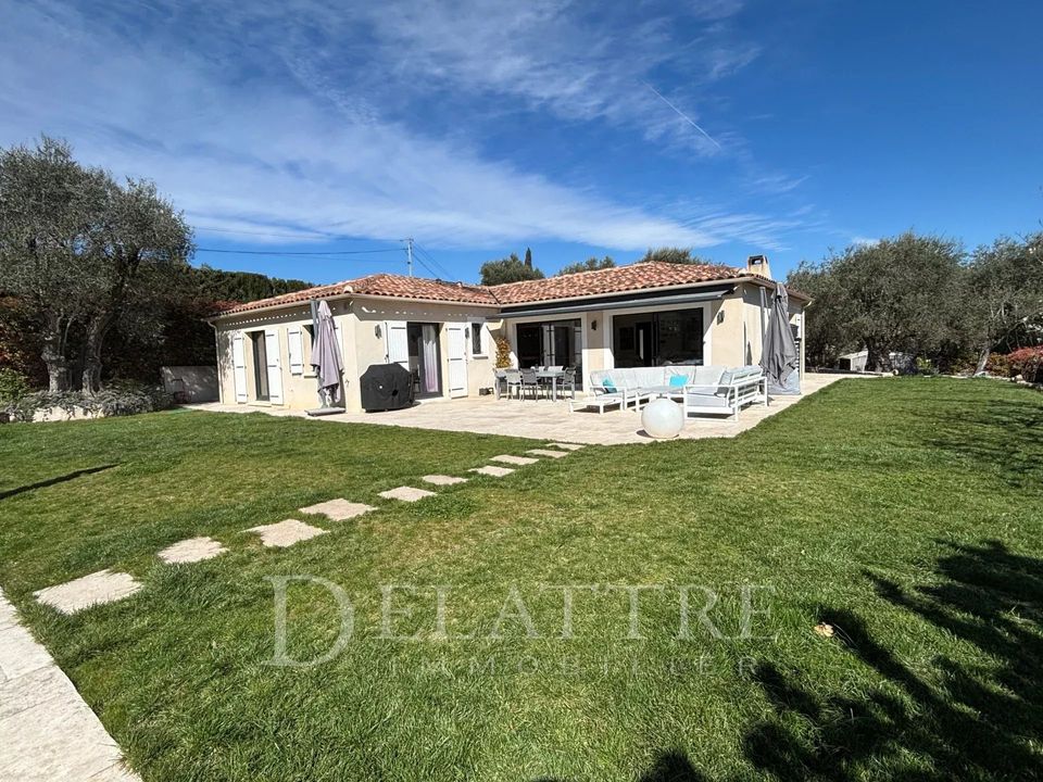 Villa em Le Rouret, Alpes-Maritimes - foto 2
