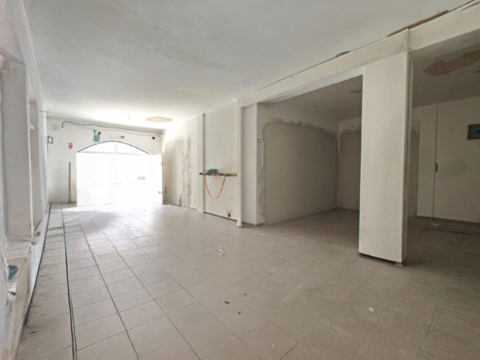 Erhvervsejendom i Ferrel, Leiria - foto 4