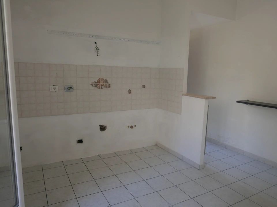 Villa i Vallecrosia, Imperia - foto 4
