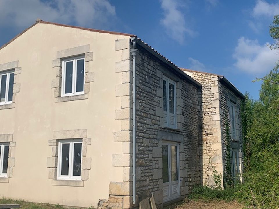 Villa en Saint-Ciers-Du-Taillon, Charente-Maritime - foto 3