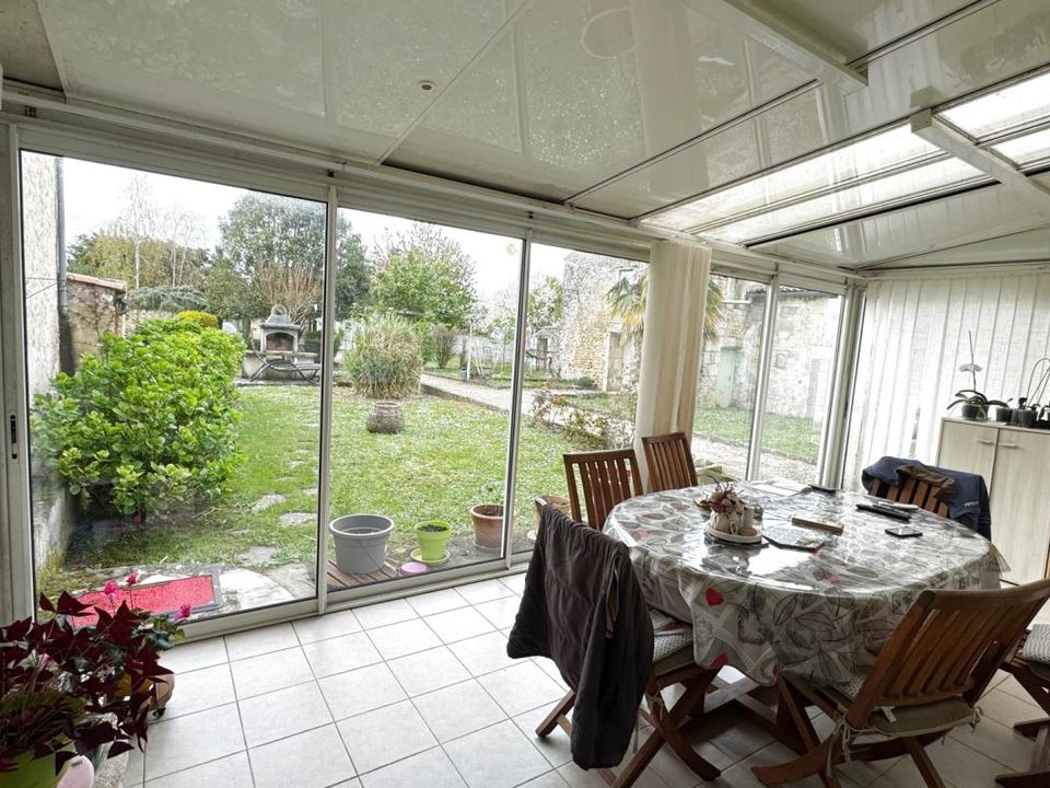 Landsbyhus i Rioux, Charente-Maritime - bilde 1
