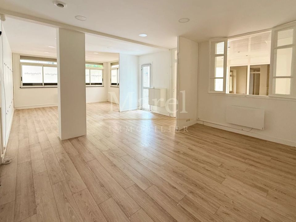 Erhvervsejendom i Boulogne-Billancourt, Hauts-de-Seine - foto 2
