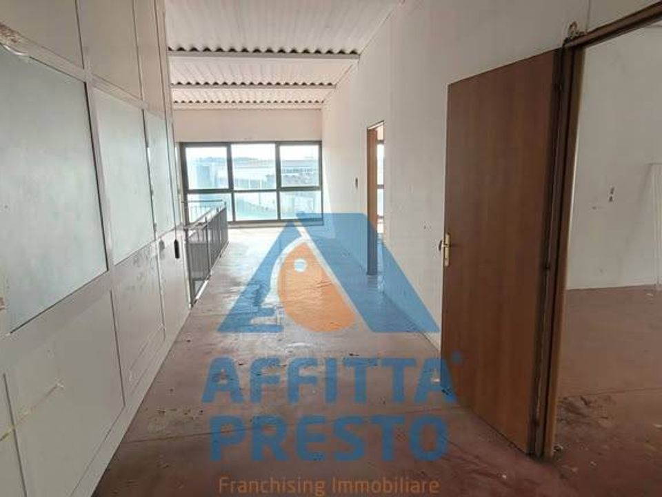 Erhvervsejendom i Casciana Terme Lari, Pisa - foto 1