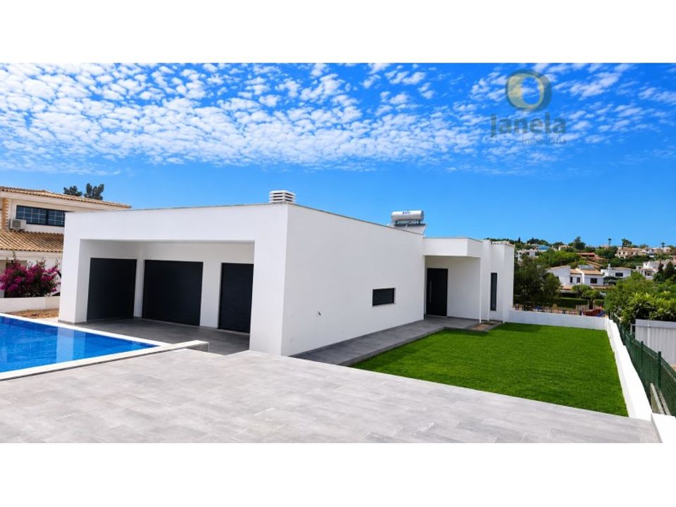 Villa i Mexilhoeira Grande, Faro - foto 1