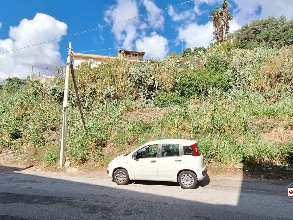 Helårsgrund i Messina, Messina - foto 3