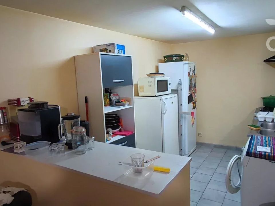 Apartment in Chabeuil, Drome - photo 3