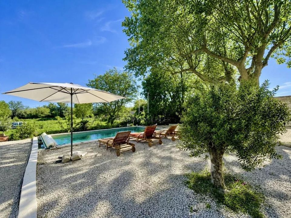Villa en Arles, Bouches-du-Rhone - foto 4