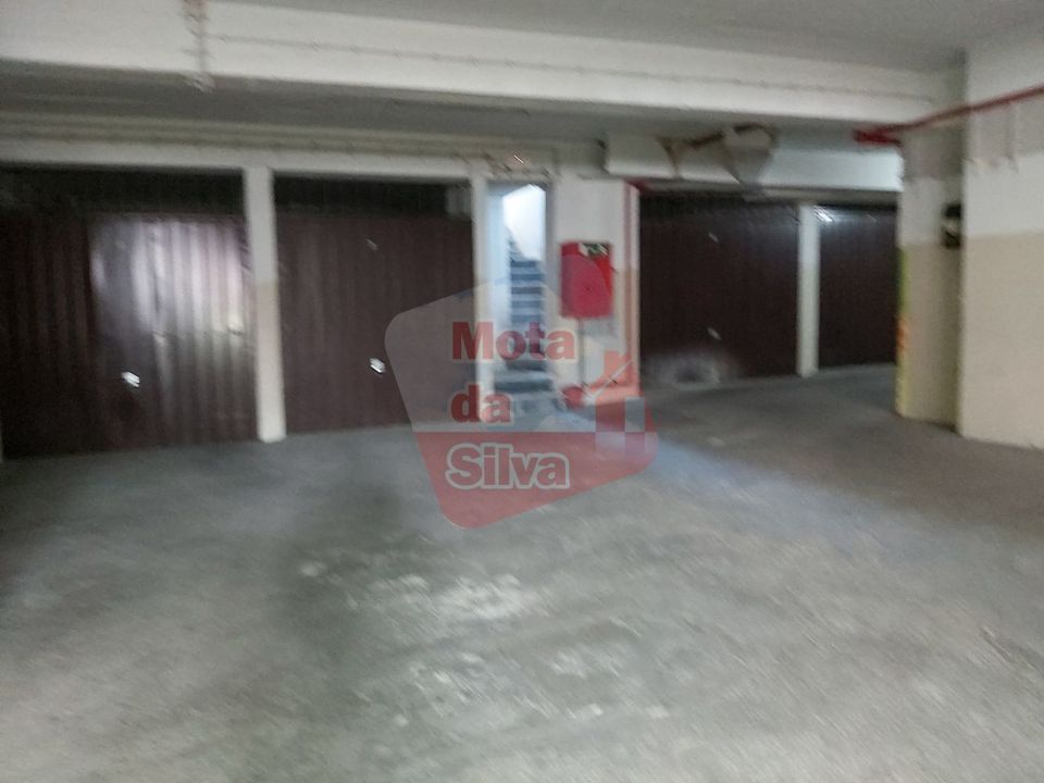 Garage i Almada, Setubal - foto 4