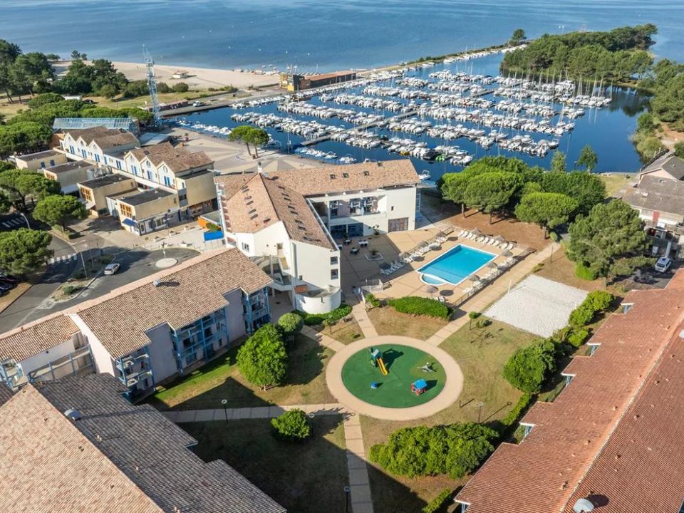 Lejlighed i Hourtin, Gironde - foto 1