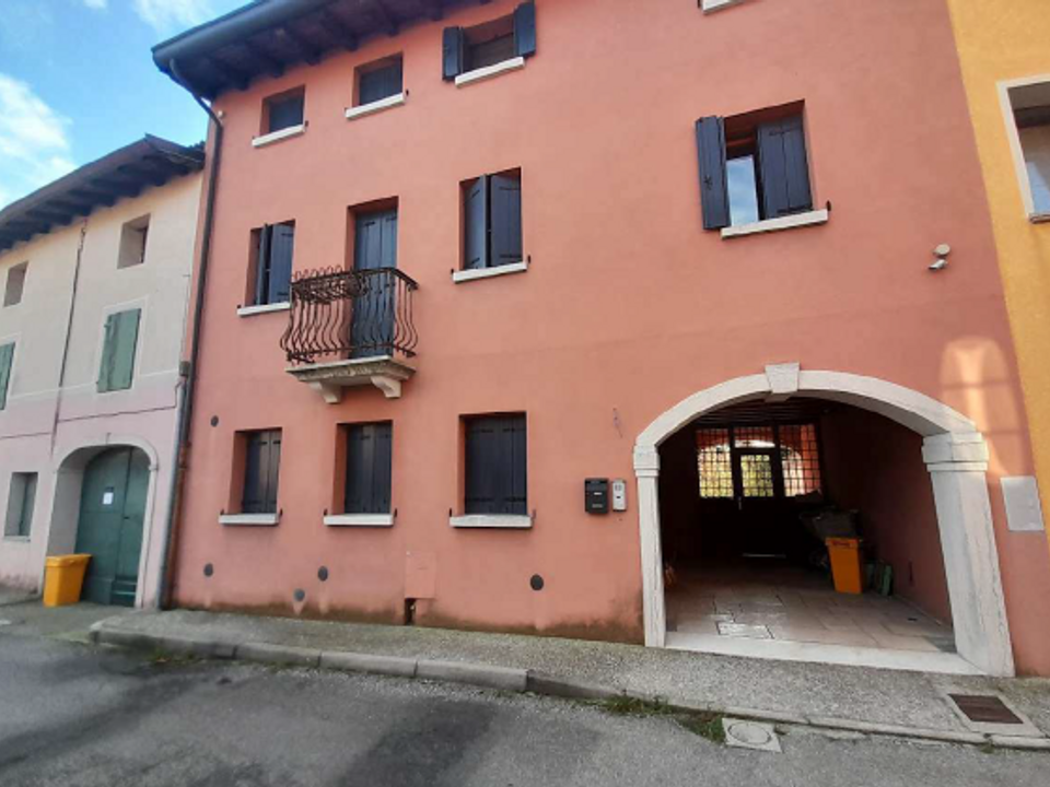 Casa adosada en Cordovado, Pordenone - foto 1