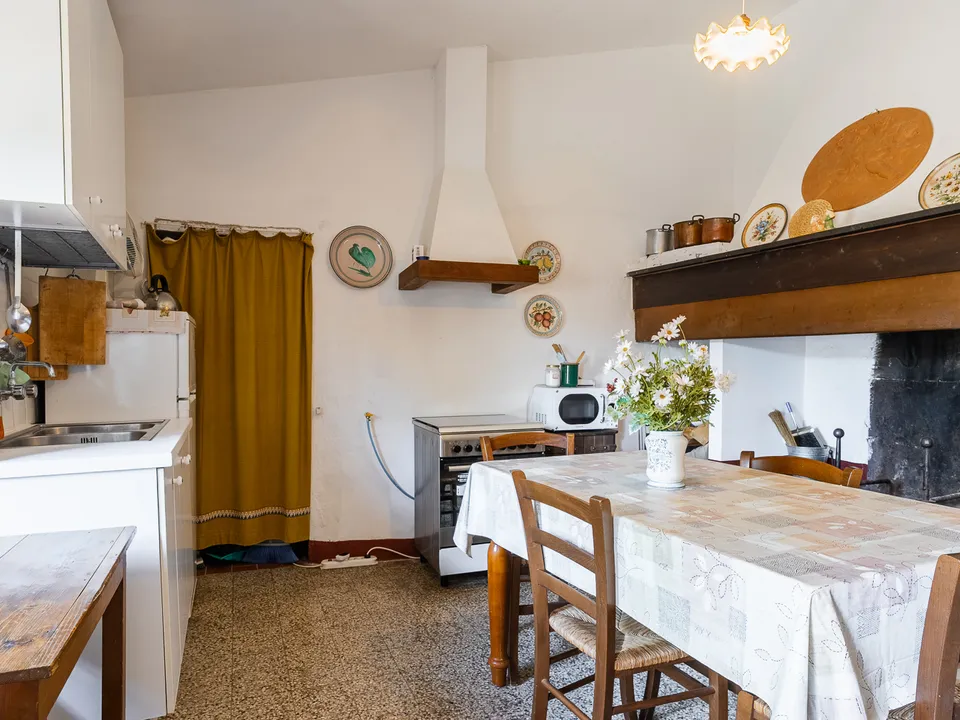 Erhvervsejendom i Gambassi Terme, Florence - foto 3