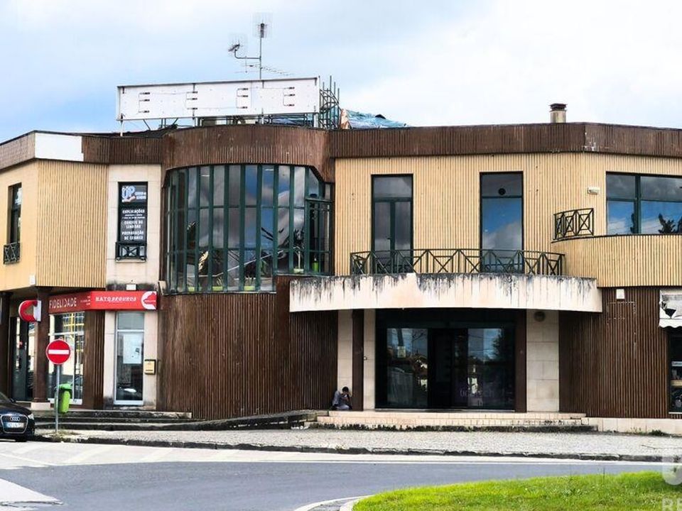 Erhvervsejendom i Batalha, Leiria - foto 1