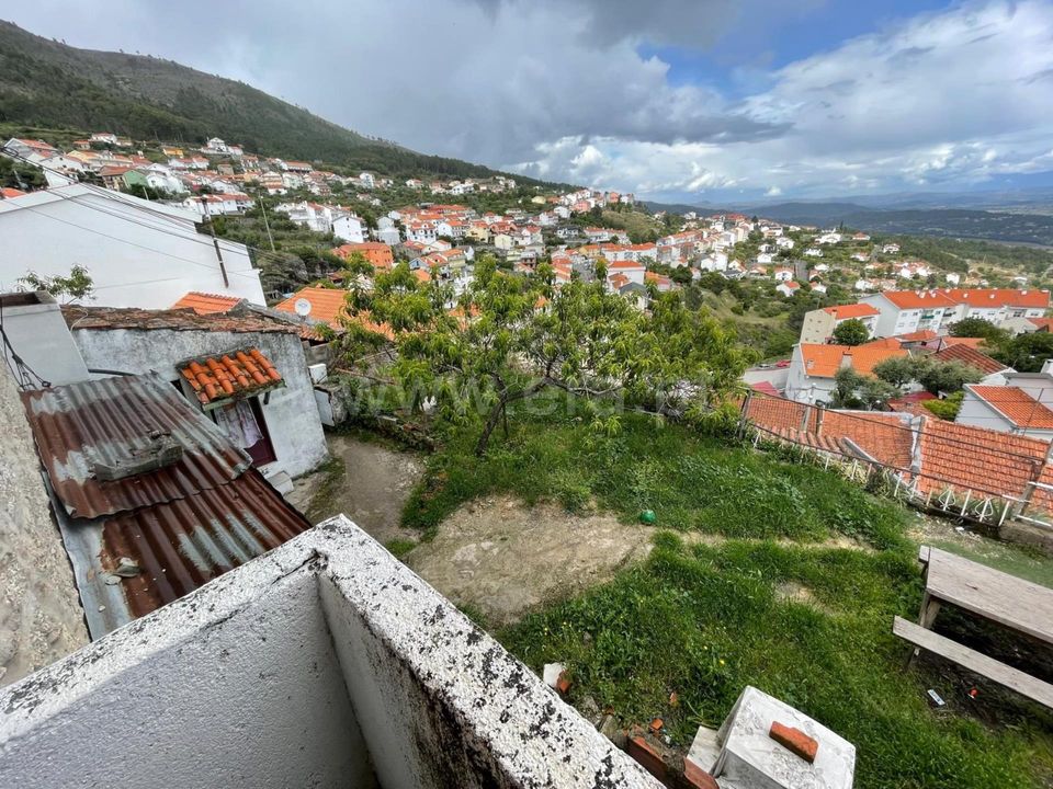 Erhvervsejendom i Covilha, Castelo Branco - foto 3