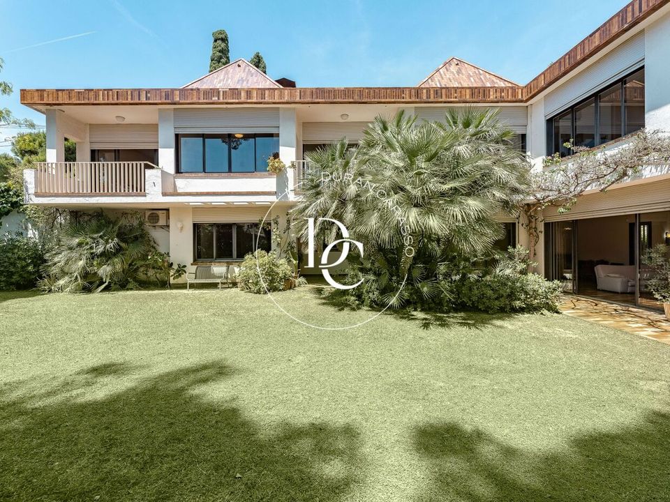 Villa i Cubelles, Barcelona - foto 1