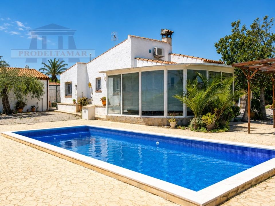 Landejendom i L'Ampolla, Tarragona - foto 1