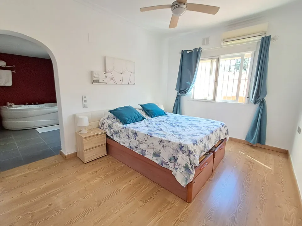 Villa a Alfaz del Pi, Alicante - foto 4