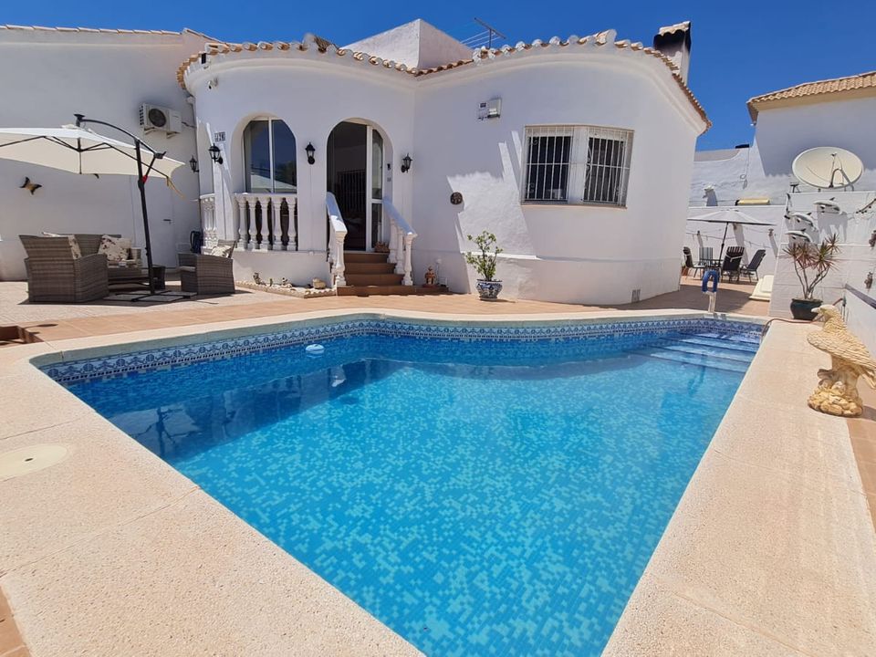 Villa i Orihuela Costa, Alicante - foto 1