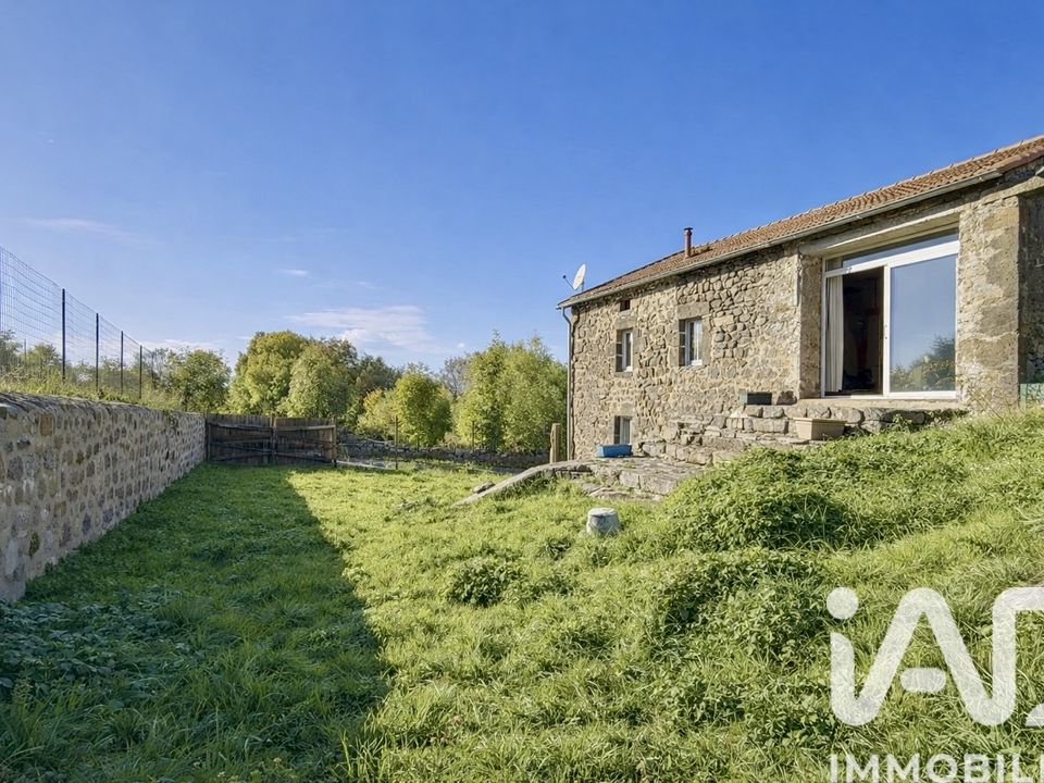 Landsbyhus i Ouides, Haute-Loire - foto 1