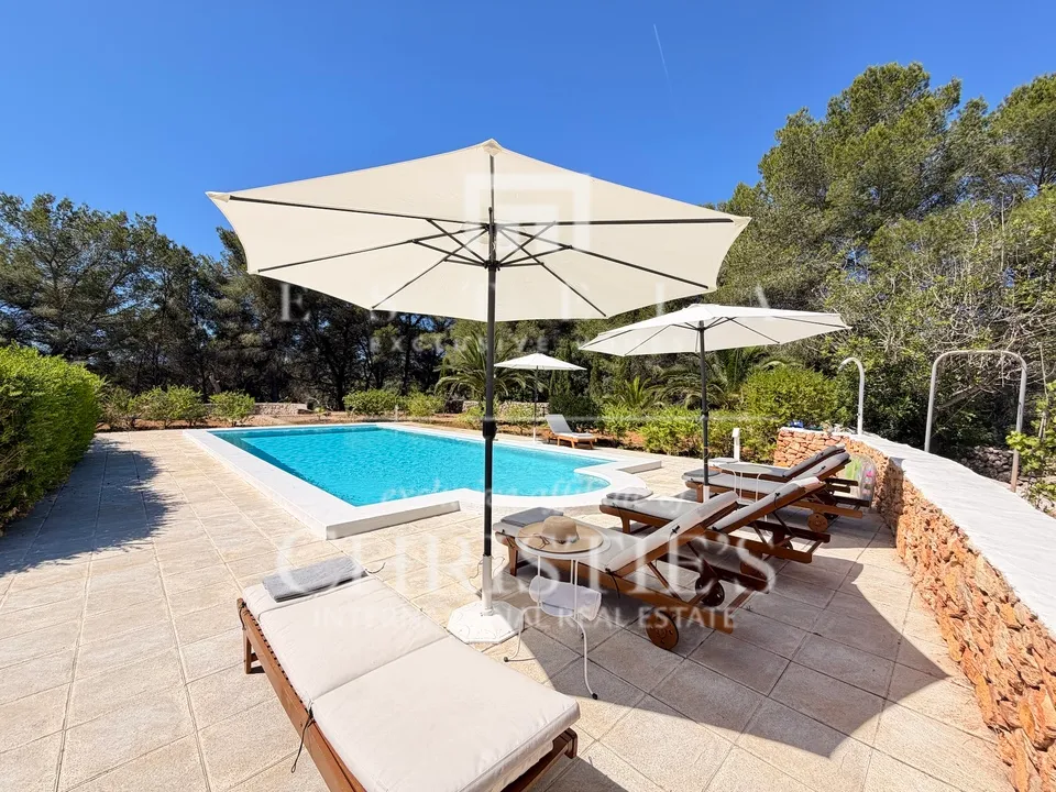 Villa i Santa Eulalia Del Rio, Ibiza - foto 1