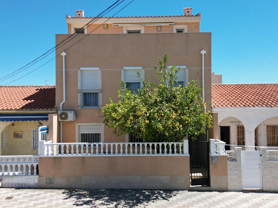 Byhus i La Marina, Alicante - foto 1