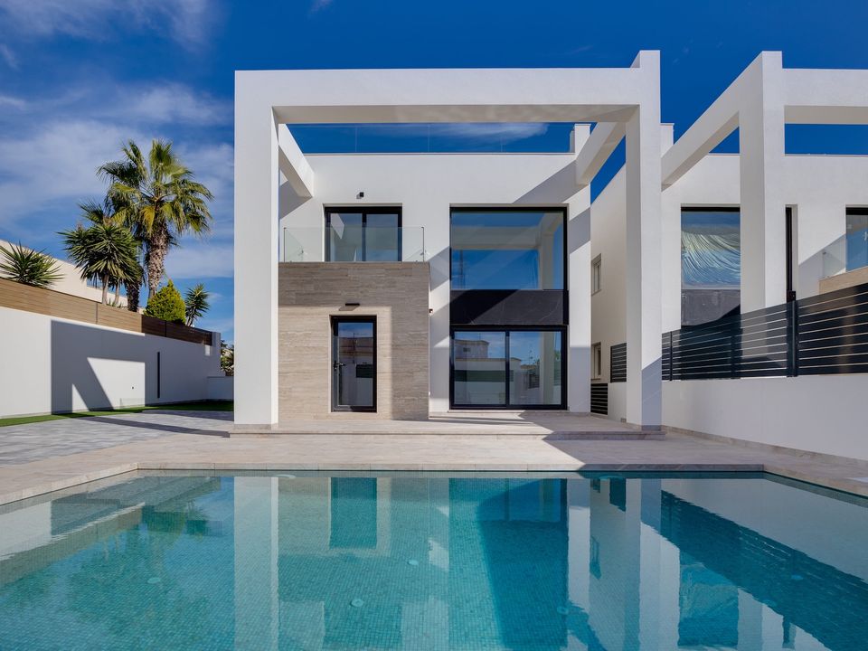 Villa i Torrevieja, Alicante - foto 1