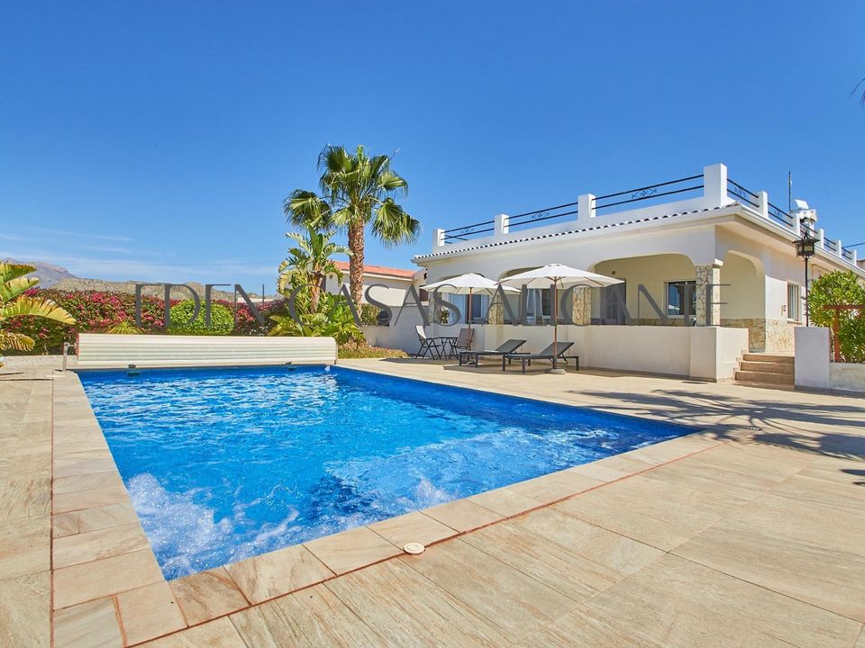 Villa i Busot, Alicante - bilde 1