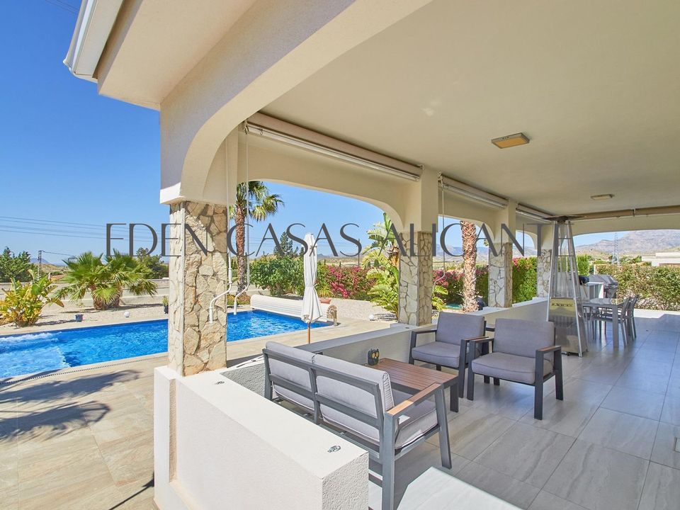 Villa i Busot, Alicante - bilde 2